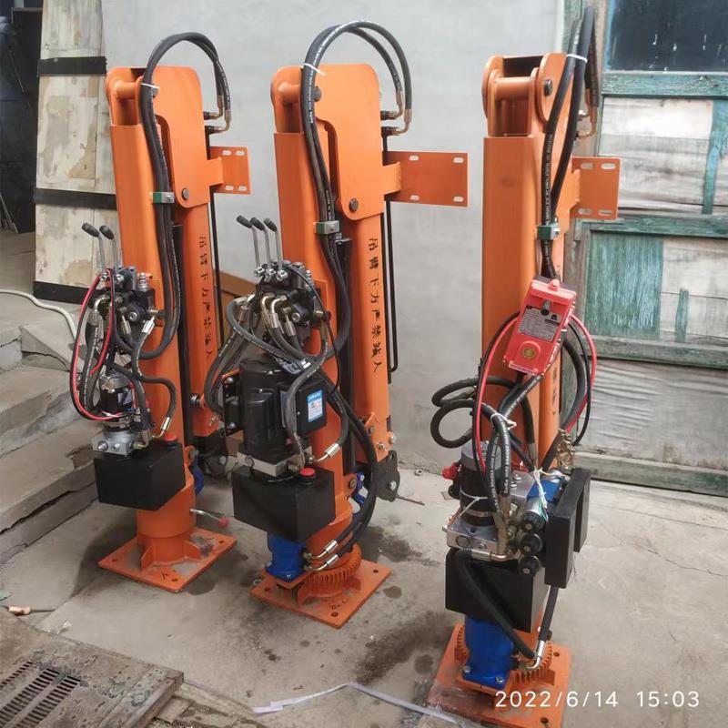 沙鹿区重汽蓝牌随车吊 3.2吨 国六动力强 液压驱动 农用自卸起重机